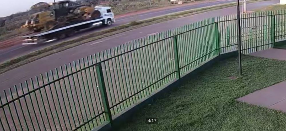 A a&ccedil;&atilde;o foi registrada por c&acirc;meras de seguran&ccedil;a