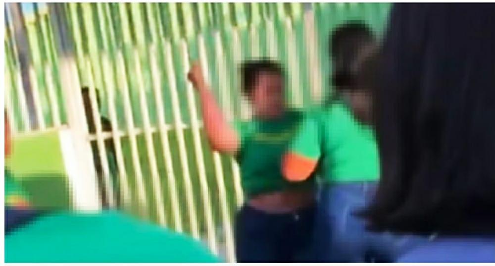 A menina foi levada ao hospital da cidade