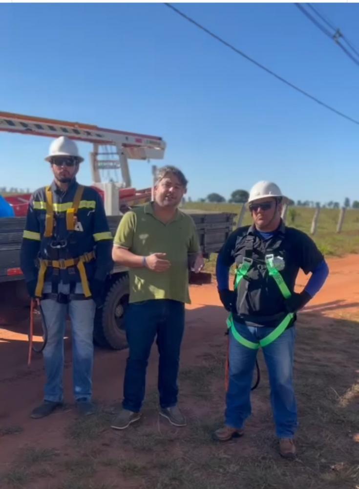São mais de 100 substituição de lâmpadas