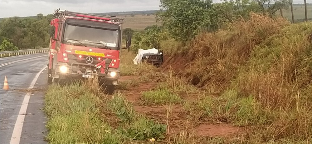 As vítimas estavam em Campo Grande a trabalho e retornavam para São Bernardo do Campo quando o veículo capotou