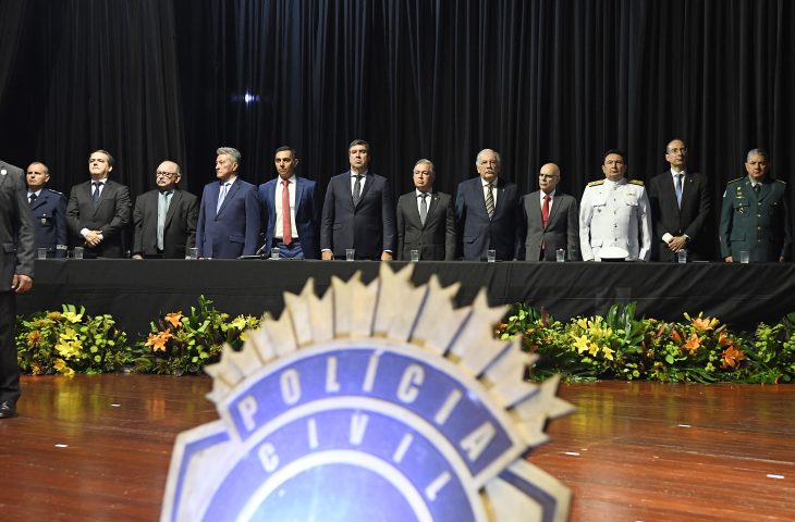 No total, 541 servidores, autoridades civis e militares, que contribuíram para o desenvolvimento da instituição foram agraciadas com o Mérito Policial