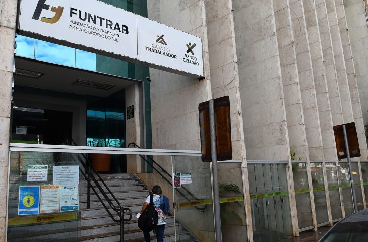 Na capital, estão sendo ofertadas 1.869 oportunidades de trabalho