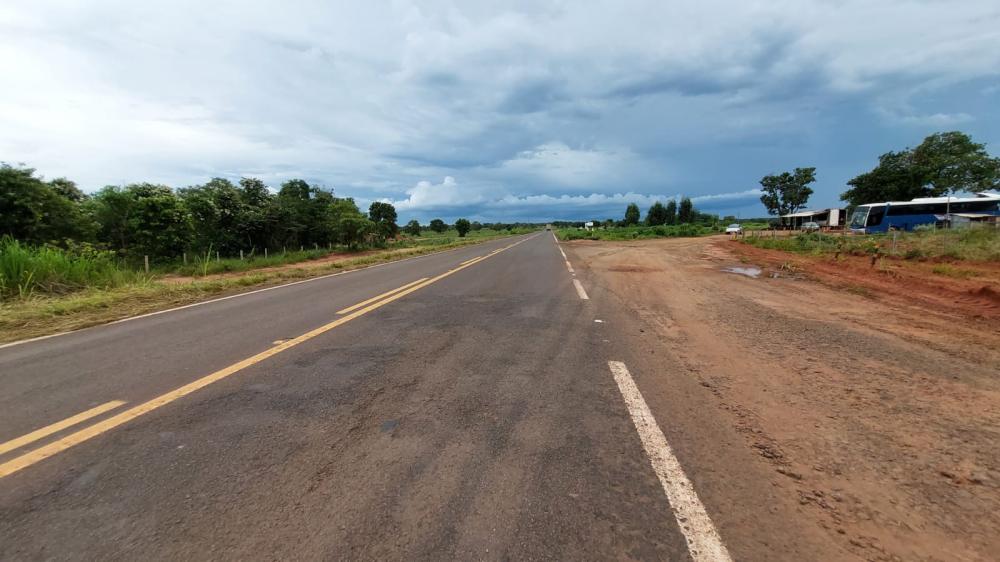 O motorista foi abordado na MS-040 no trecho entre Campo Grande e Santa Rita do Pardo - Foto: Cenário MS