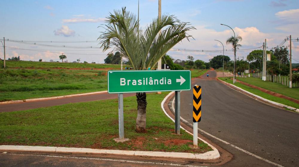 Início do trecho da MS-040, entre os municípios de Santa Rita do Pardo e Brasilândia - Foto: Elenize Olveira