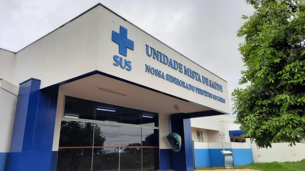 A vítima foi socorrida Hospitalcom corte profundo no rosto e permaneceu sob cuidados médicos - Foto: Elenize Oliveira/Cenário MS