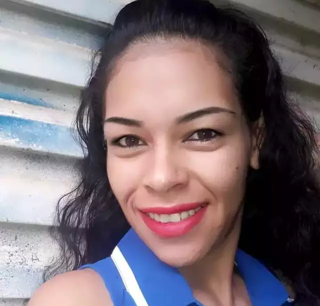 Karina, que foi morta asfixiada pelo companheiro - Foto: Redes sociais