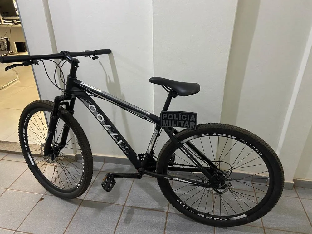 O autor foi preso e levado à Delegacia de Polícia de Ivinhema com a bicicleta recuperada para as medidas legais apropriadas.