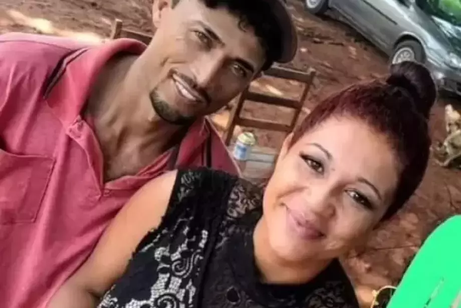 Mulher de 42 anos e um homem de 36 morreram eletrocutados nesta segunda-feira (16) 