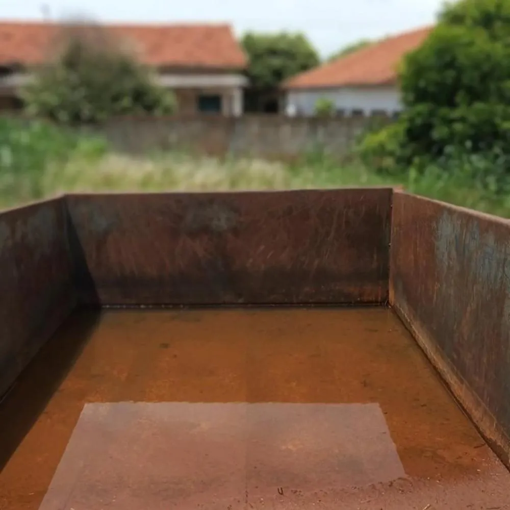 Flagrante de água parada realizado pela prefeitura de Santa Rita do Pardo