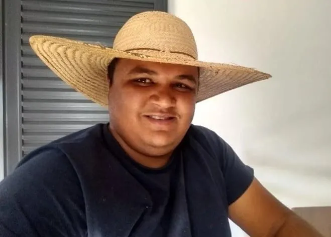 Segundo a irmã, Julio Cesar deu entrada no hospital estável, consciente, orientado e conversando - Reprodução redes sociais
