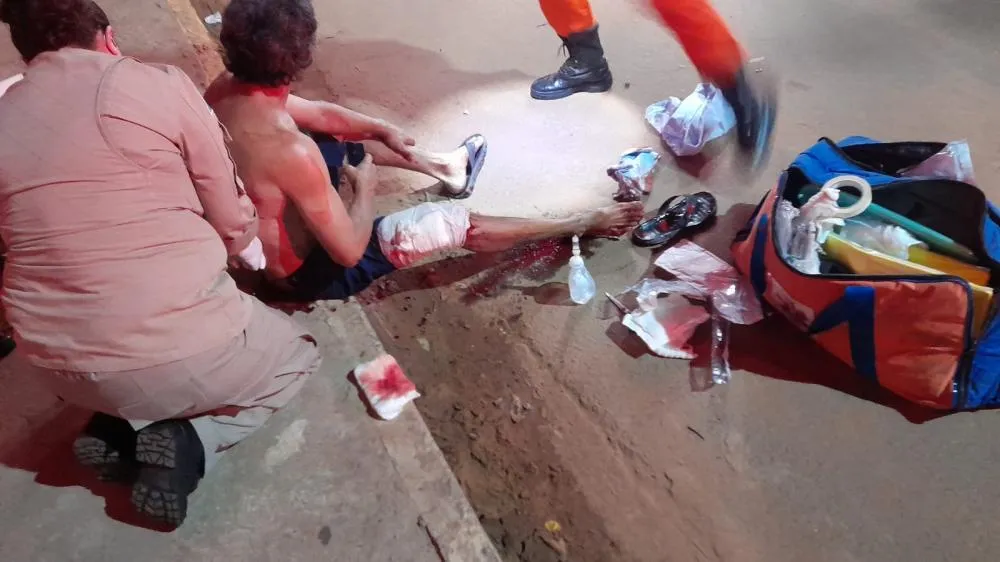 Pai é esfaqueado ao defender filho de agressão em Santa Rita do Pardo