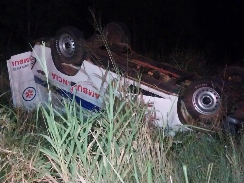As vítimas foram socorridas por outra ambulândia da cidade de Brasilândia - Foto: TV Divisa Brasilândia