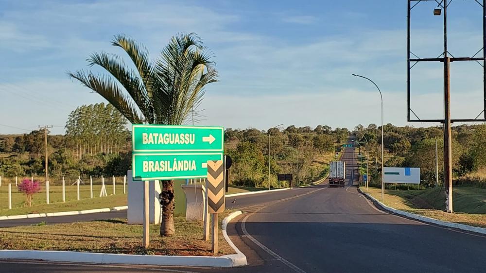 Pavimentação e restaurações em rodovias transformaram Santa Rita do Pardo - Foto: Elenize Oliveira