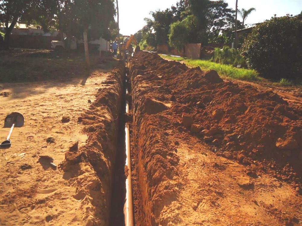 Em Santa Rita do Pardo, são 16km de rede coletora de esgoto e 671 ligações domiciliares