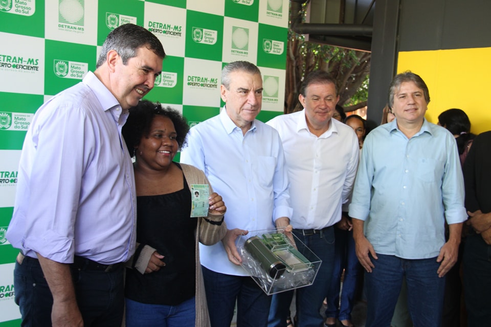 A entrega foi feita nesta segunda-feira (6) pelo governador Eduardo Riedel